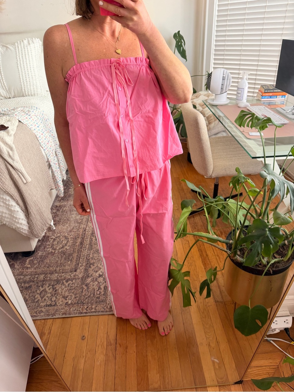 BUCKETLIST Pink Drawstring Lounge Pants and Tank Top